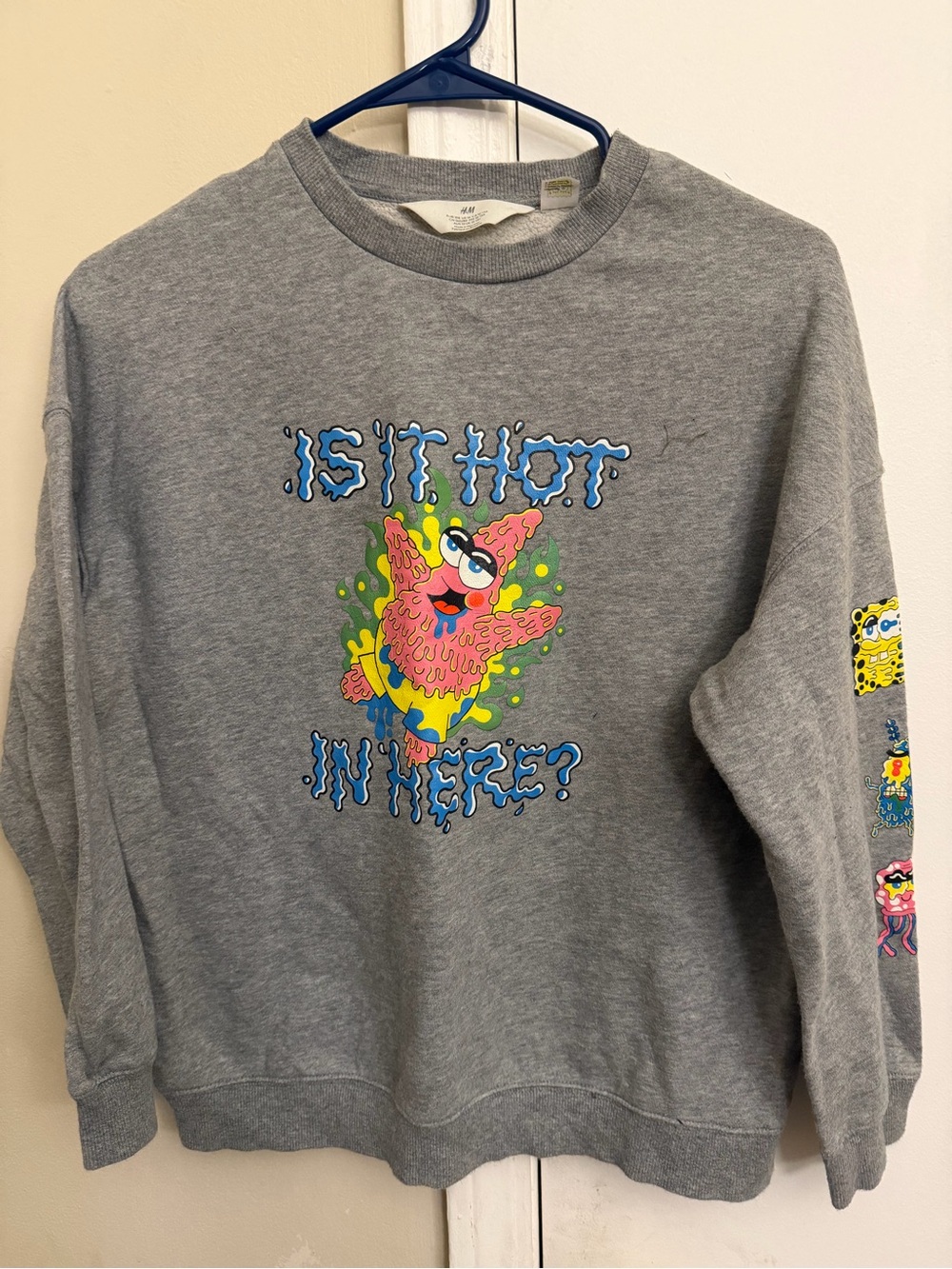 H&M Gray SpongeBob Patrick 'Is It Hot In Here?' Graphic Sweatshirt